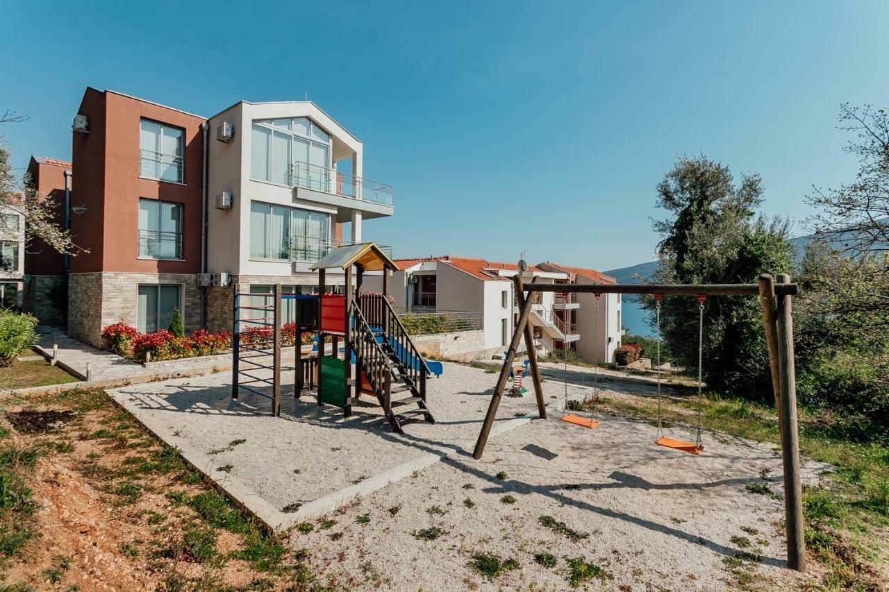 Апартаменты Acacia Hill A3 Дженовичи Экстерьер фото